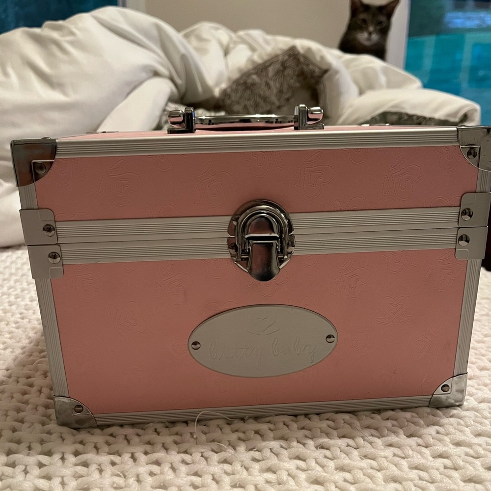 American Girl Bitty Baby trunk from Starter Collection II TRUNK ONLY ret. 2008